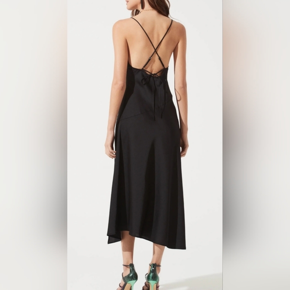 🔥NEW WITH TAG ASTR THE LABEL COWL SLIP MIDI DRESS BLACK in XS and SMALL🔥 - Picture 2 of 9